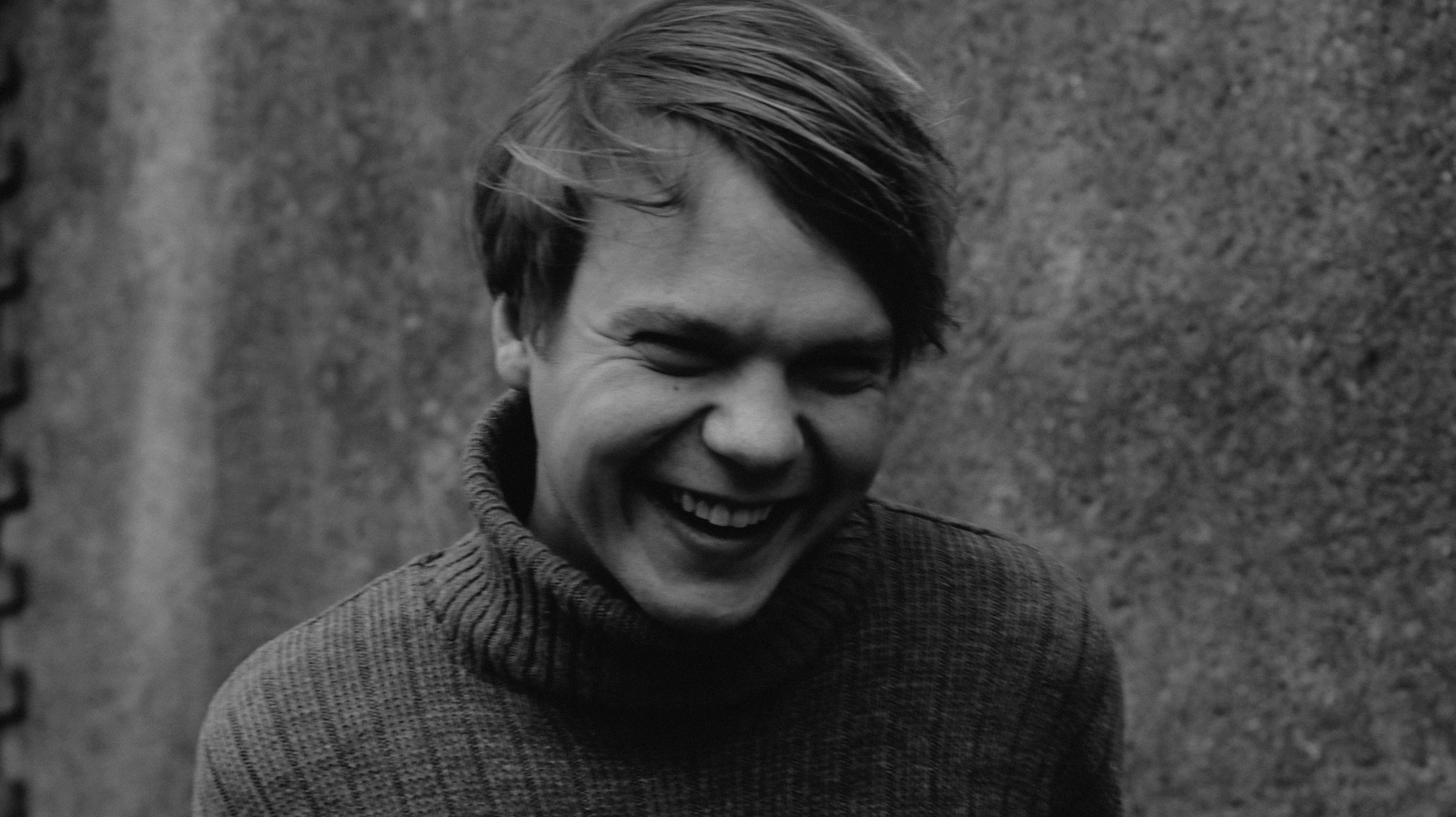  Kas bendra tarp vaikų žaidimų kieme ir „Žuvėdros (remix)“?