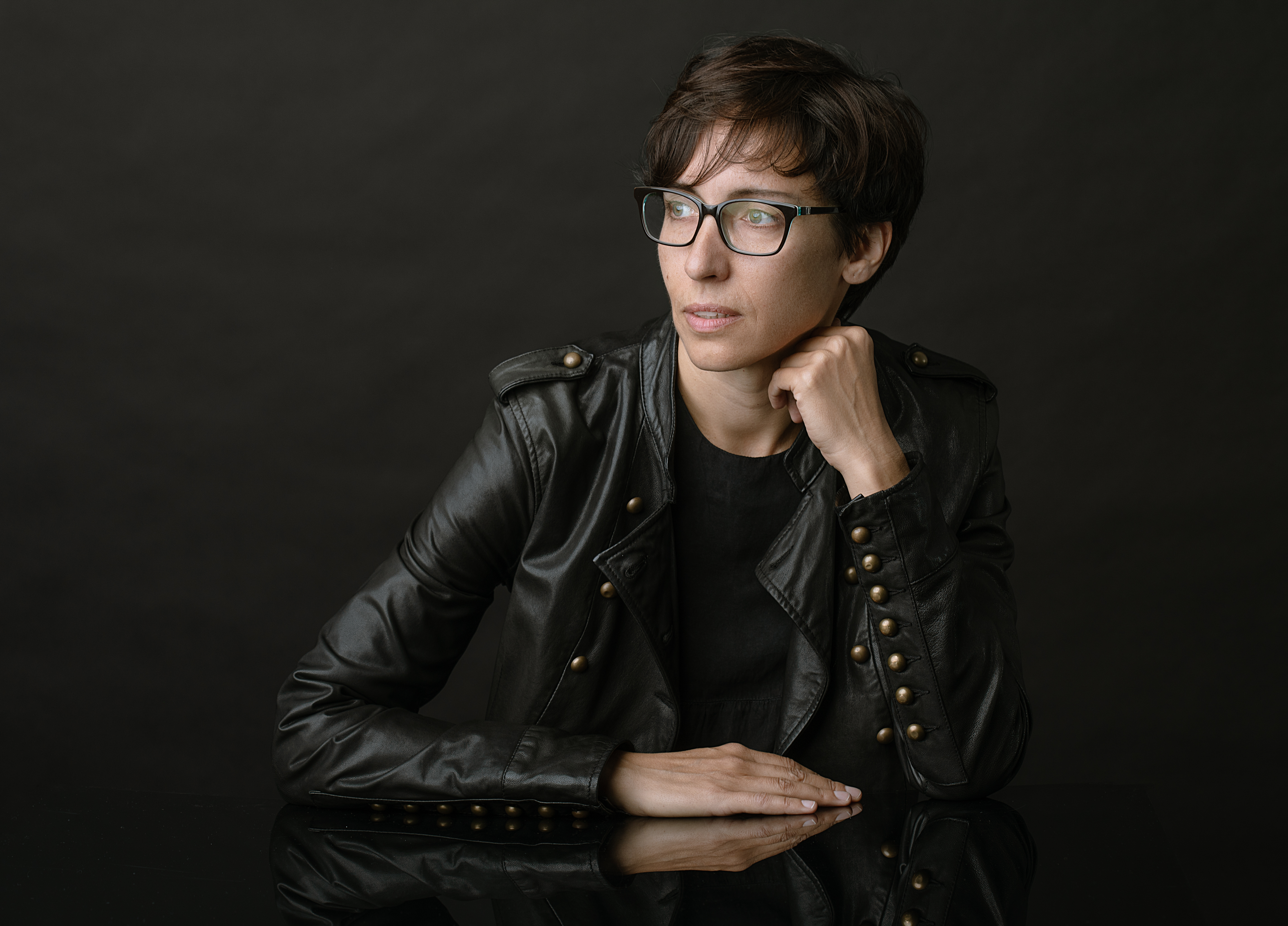 Dialoguose įvyksta giliausios žmogiškosios dramos      