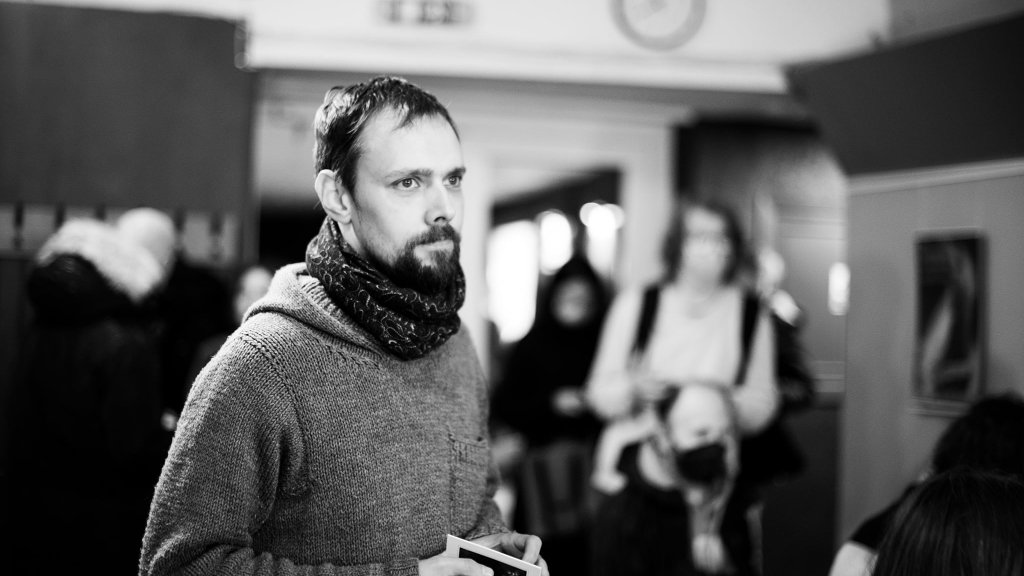 2827ed63-3655-48c3-b6d9-19d3a1a2c9ce