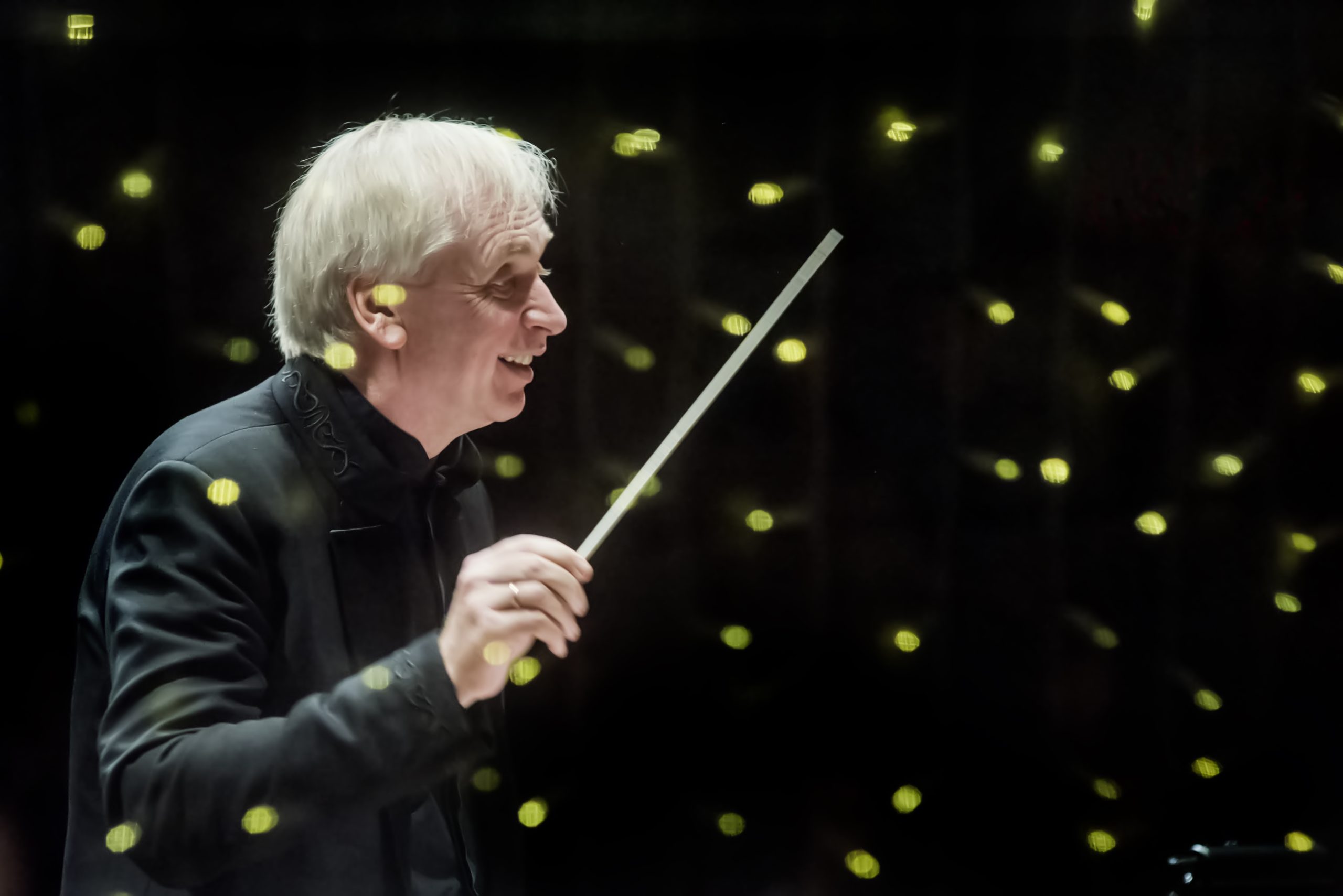 LVSO kviečia klausytis didingosios „The Queen Symphony“