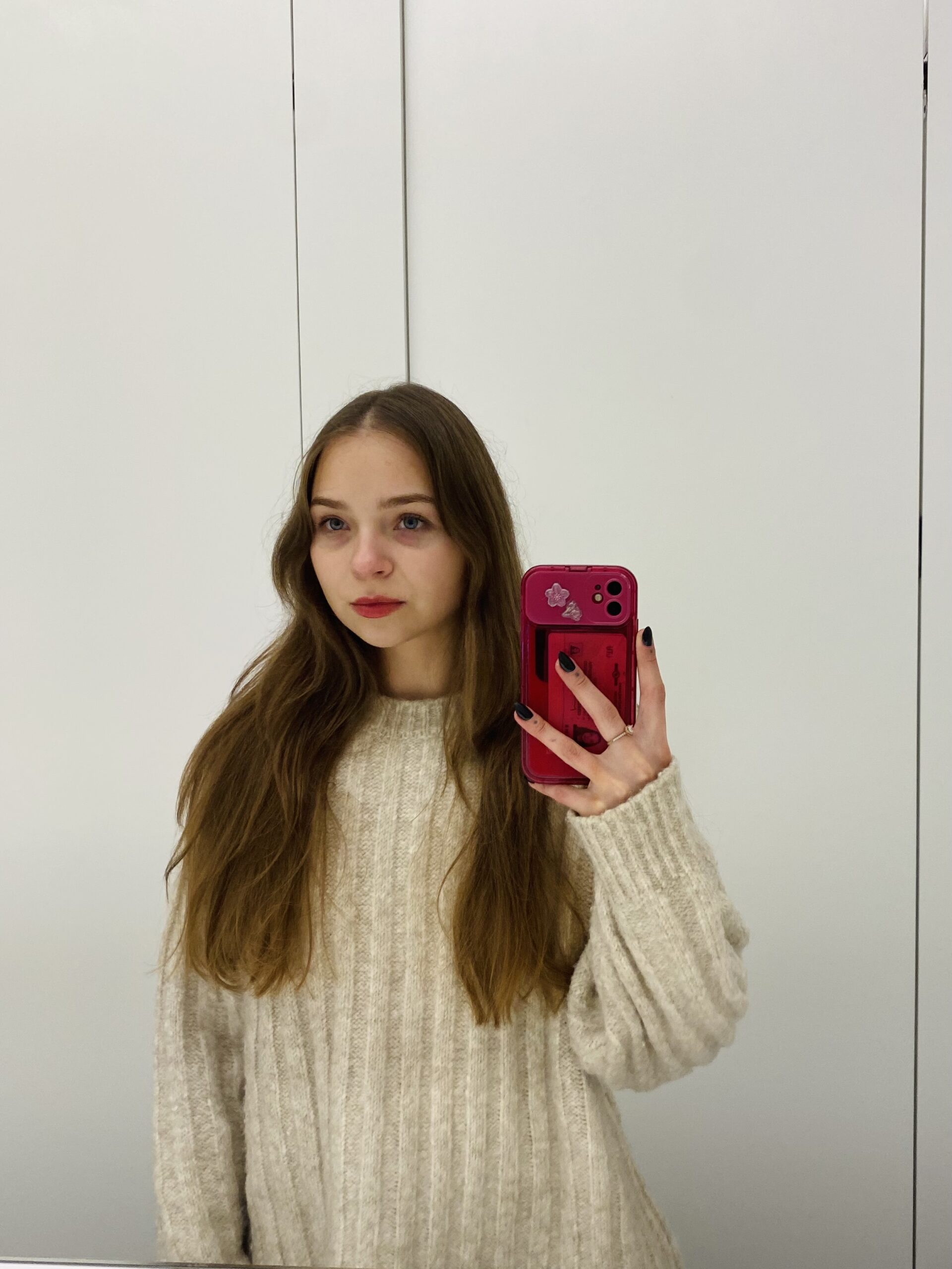 Laumės yra visur: pokalbis su jaunosios kartos tapytoja Paula Mickute