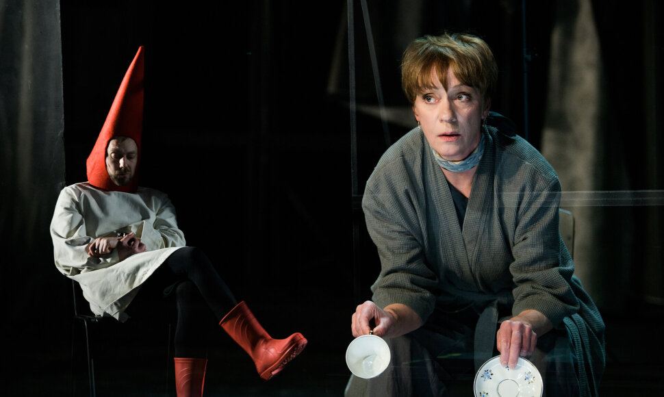 Eiti ar neiti teatras. Nr. 163 (spektaklių „Trukdis“ ir „Stripper“ recenzijos)