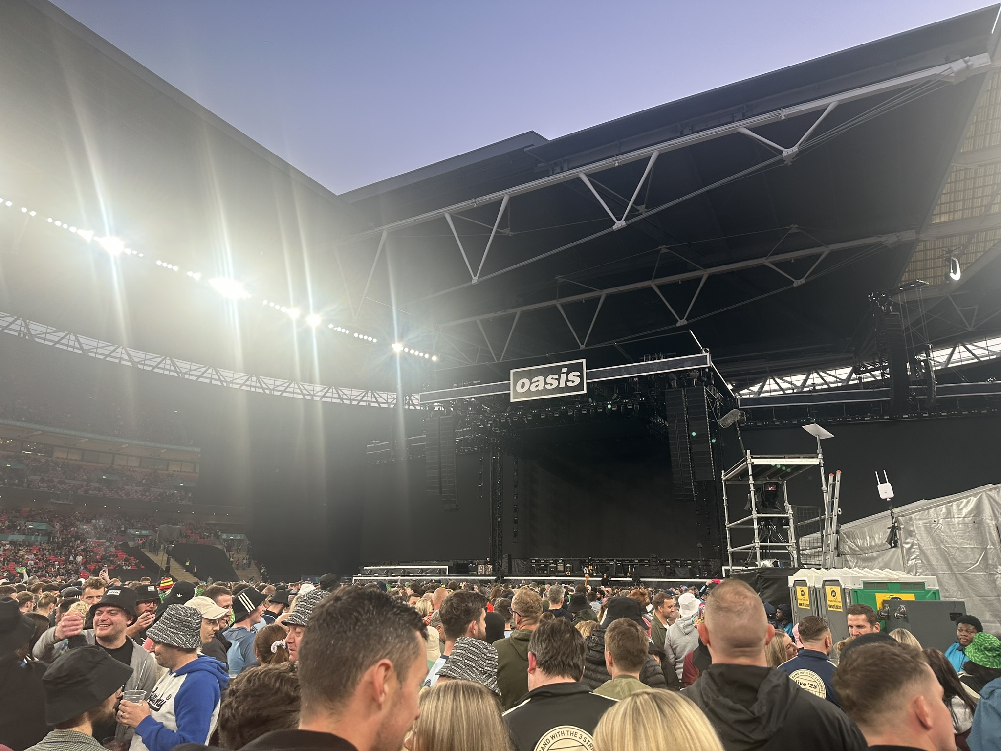 2025 09 28 Londonas Wembley koncertas asm. archyvas (4)